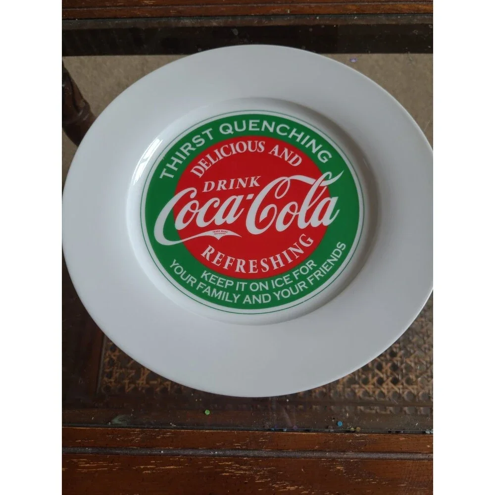 Coke-Cola Set of 6 Plates 10.5